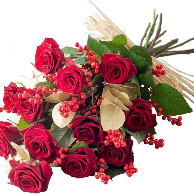 Букет из Роз и Илекса «Новогоднее Диво»