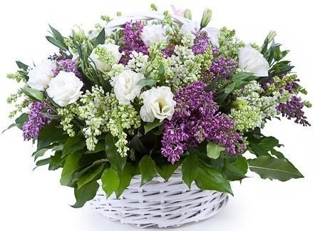 Композиция из Сирени и Лизиантуса в корзине «Душка»
