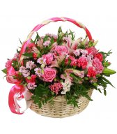 Корзина из Роз, Гвоздик, Лизиантуса Корзина из Роз, Гвоздик, Лизиантуса