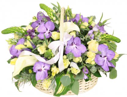 Корзина цветов из Орхидеи, Розы кустовой, Лизиантуса 