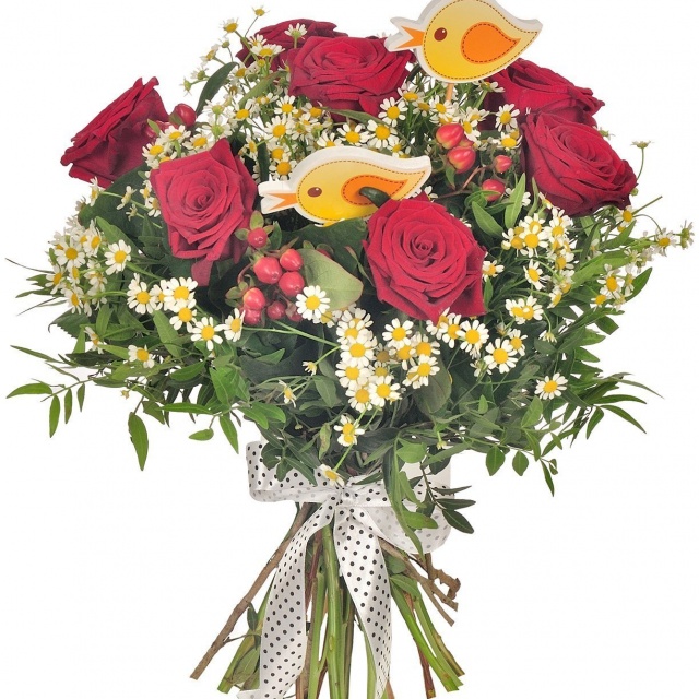 Букет из Роз, Ромашек и Гиперикума «Частичка лета»