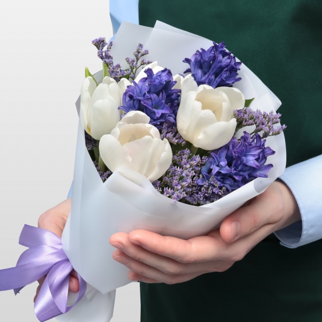 Букет из Тюльпанов и Гиацинтов «Утро в Провансе»