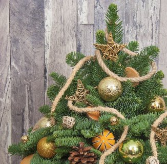 Новогодняя Ель с Шариками, Шишками и Мандаринами «Волшебная елочка»