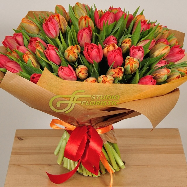 Букет Пионовидных Тюльпанов «Рандеву»