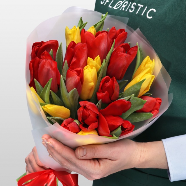 Букет из Тюльпанов «Краски тепла»