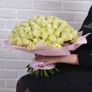Роза Кения белая 101 шт 40 см
