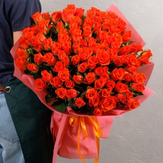 Роза Кения ярко-оранжевая 101шт 40 см