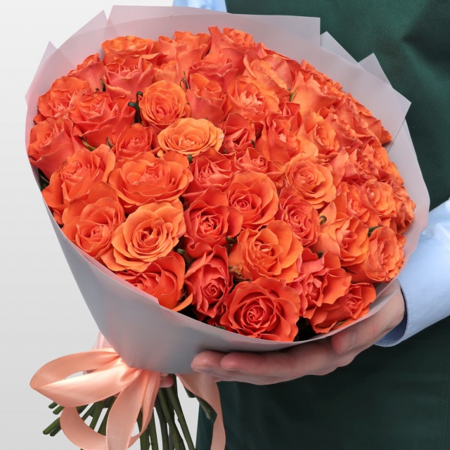 Букет из оранжевых Роз Кения 40 см 51 шт «Оранжевое небо»