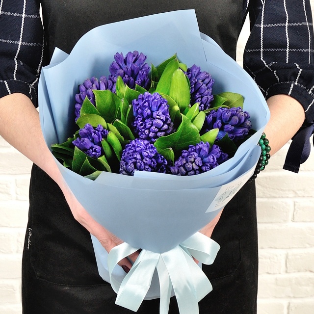 Букет из Синих Гиацинтов «Сапфировый Блюз»
