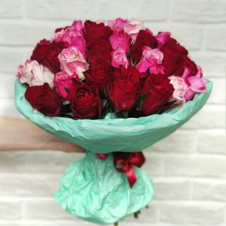 Роза Кения красно-розовый микс 101шт 40 см