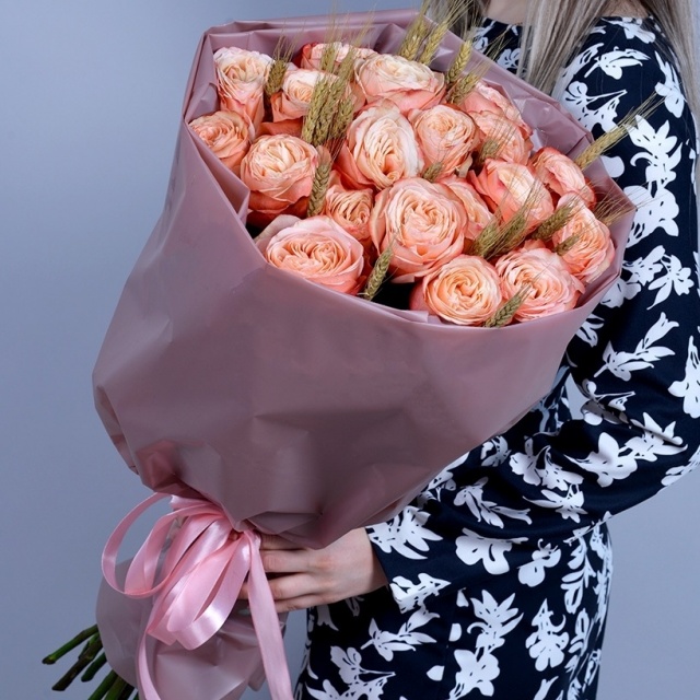 Букет из Роз Кахала «Как люблю я тебя»