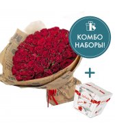 Букет из красных роз 101 шт с конфетами Raffaello