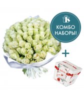 Букет из белых роз 101 шт и конфетами Rafaello