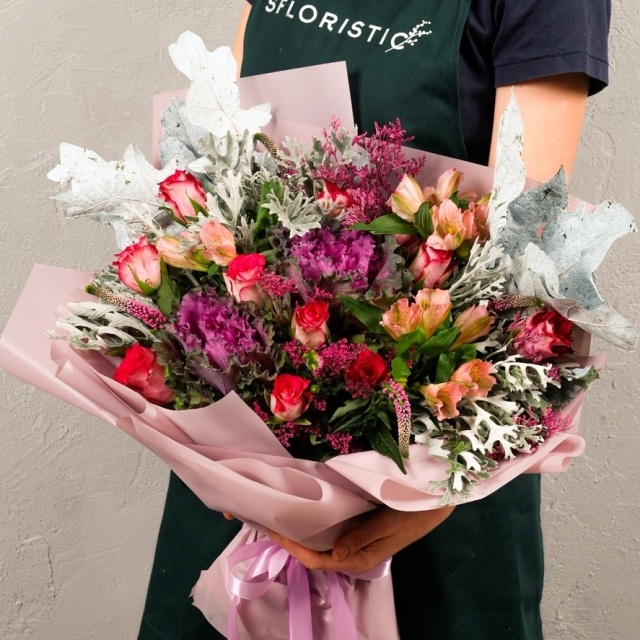 Букет из Роз, Вероники и Альстромерии «Осенние листья»