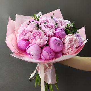 Букет из розовых Пионов «Сияние»