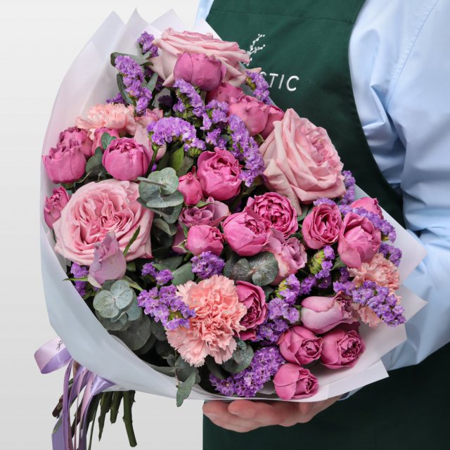 Букет из Роз, Диантуса и Статицы «Лавандовая радость»