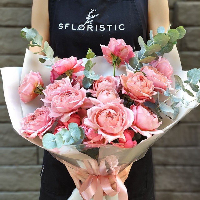 Букет из Роз Кустовых «Джульетта»