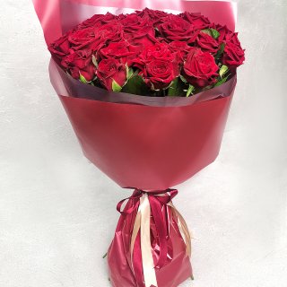 Букет красных Роз 60 см 25 шт «Страстной»