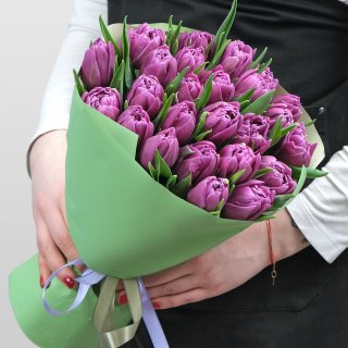 Букет из Тюльпанов 25 шт «Фиолетовая Любовь»