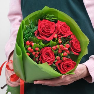 Букет красных Роз «Красная Шапочка»