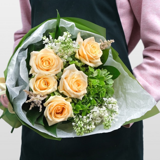 Букет из Роз, Гортензии и Сирени «Деметра»
