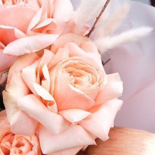 Букет из пионовидных роз «Амелия»