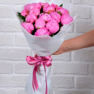Букет из розовых пионов 15 шт «Сладкий сон»