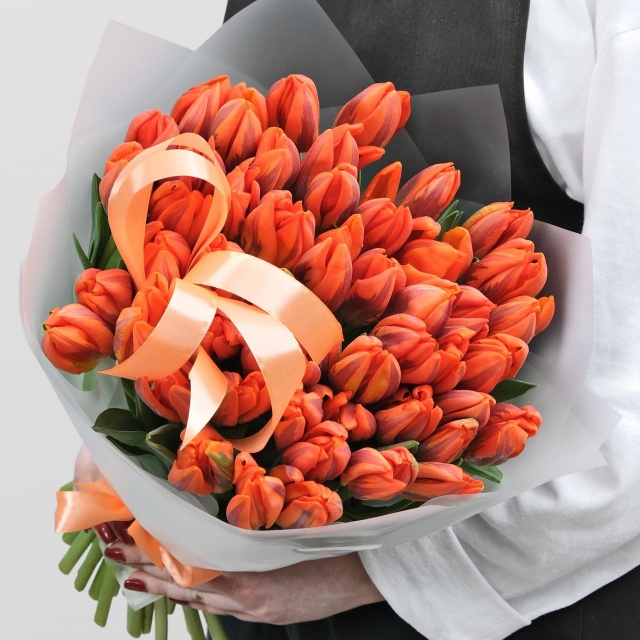 Букет из Тюльпанов 51шт «Хургада»