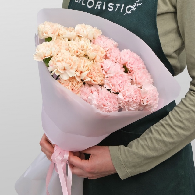 Букет из Гвоздики «Облака Любви»