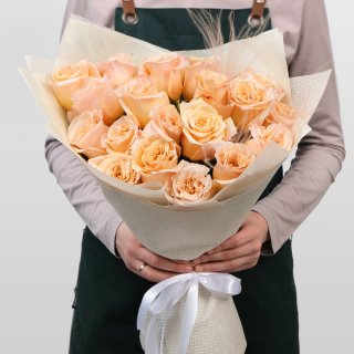 Букет кремовых Роз «Персиковое наслаждение»