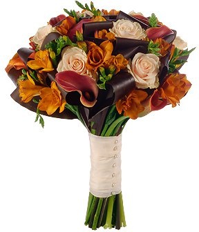 Букет из Роз, Калл и Фрезий «Персики и крем»