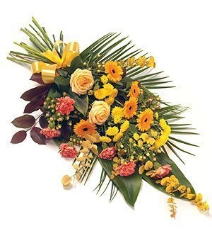 Букет из Роз, Гербер и Гвоздик «Оранжевый сноп»