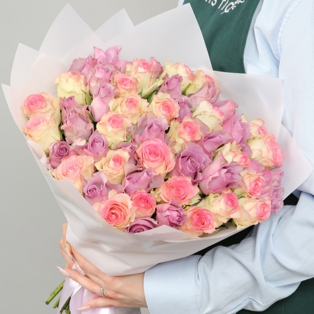 Букет Роз Кения 51 шт «Весеннее вдохновение»
