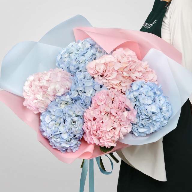 Букет из Гортензий «Сказка о цветах»