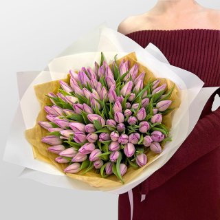 Букет из Тюльпанов «Черничный зефир»