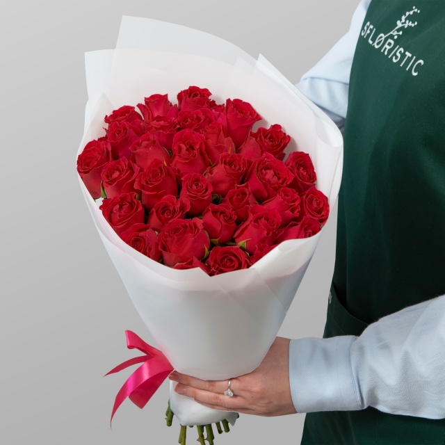 Букет Роз Кения 31 шт «Пылающее чувство»