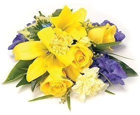 Букет из Роз, Тюльпанов и Мимозы «Да будет так»