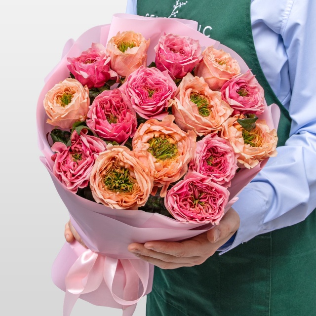 Букет из Пионовидных Роз Риджентс Парк и Питер Парк 15 шт «Зачарованный Сад»