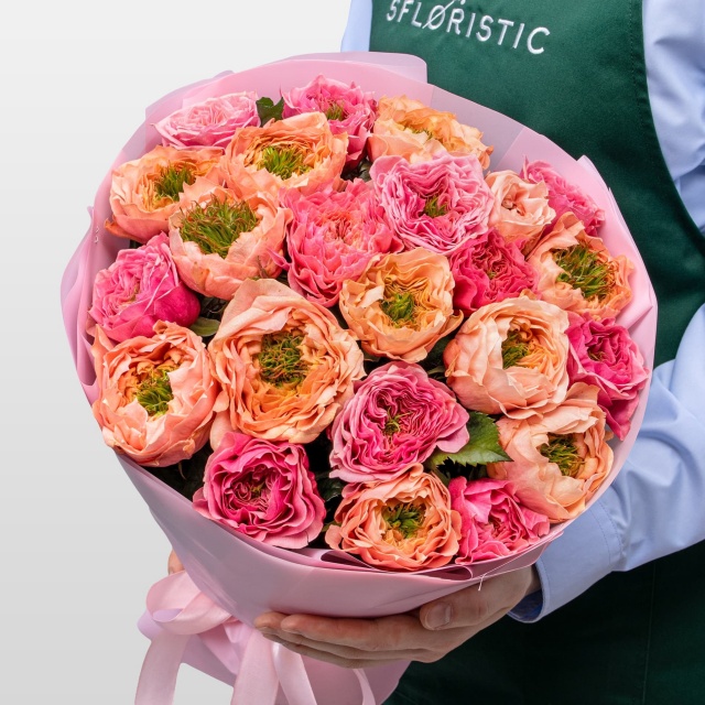 Букет из Пионовидных Роз Риджентс Парк и Питер Парк 23 шт «Фруктовый Сорбет»