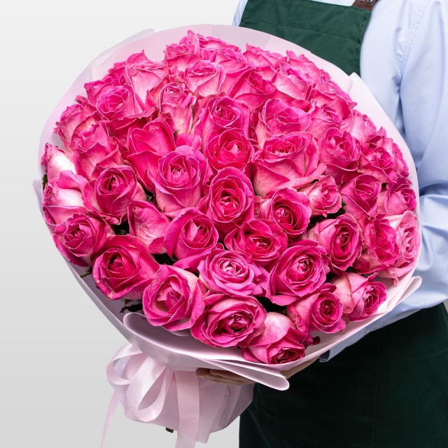 Букет из Роз Либерти 51 шт «Великая Страсть»