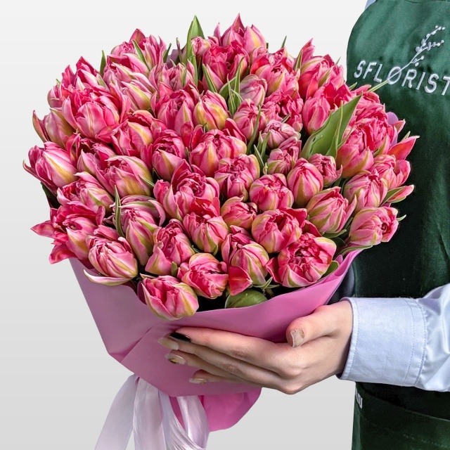 Букет розовых Пионовидных Тюльпанов 51 шт «Заря Весны»