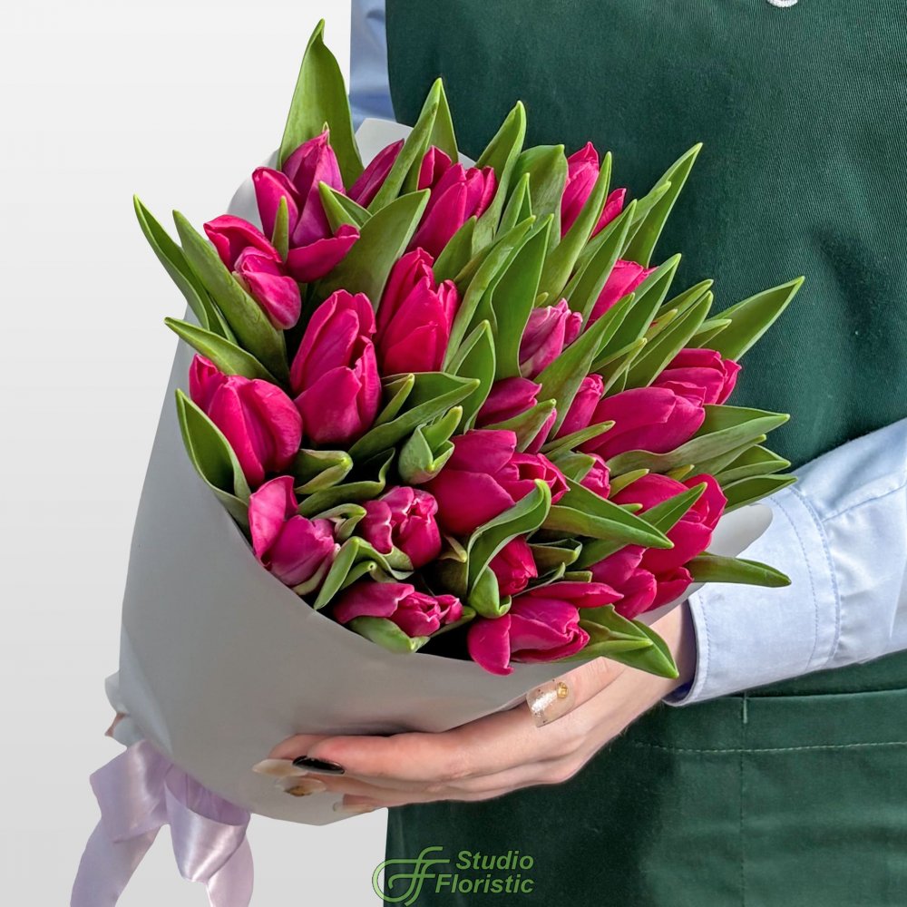 Букет розовых Тюльпанов 25 шт «Изящный Дар» Букет розовых Тюльпанов 25 шт «Изящный Дар»