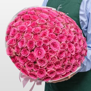 Букет розовых Роз Кения 40 см 101 шт «Сад Афродиты»