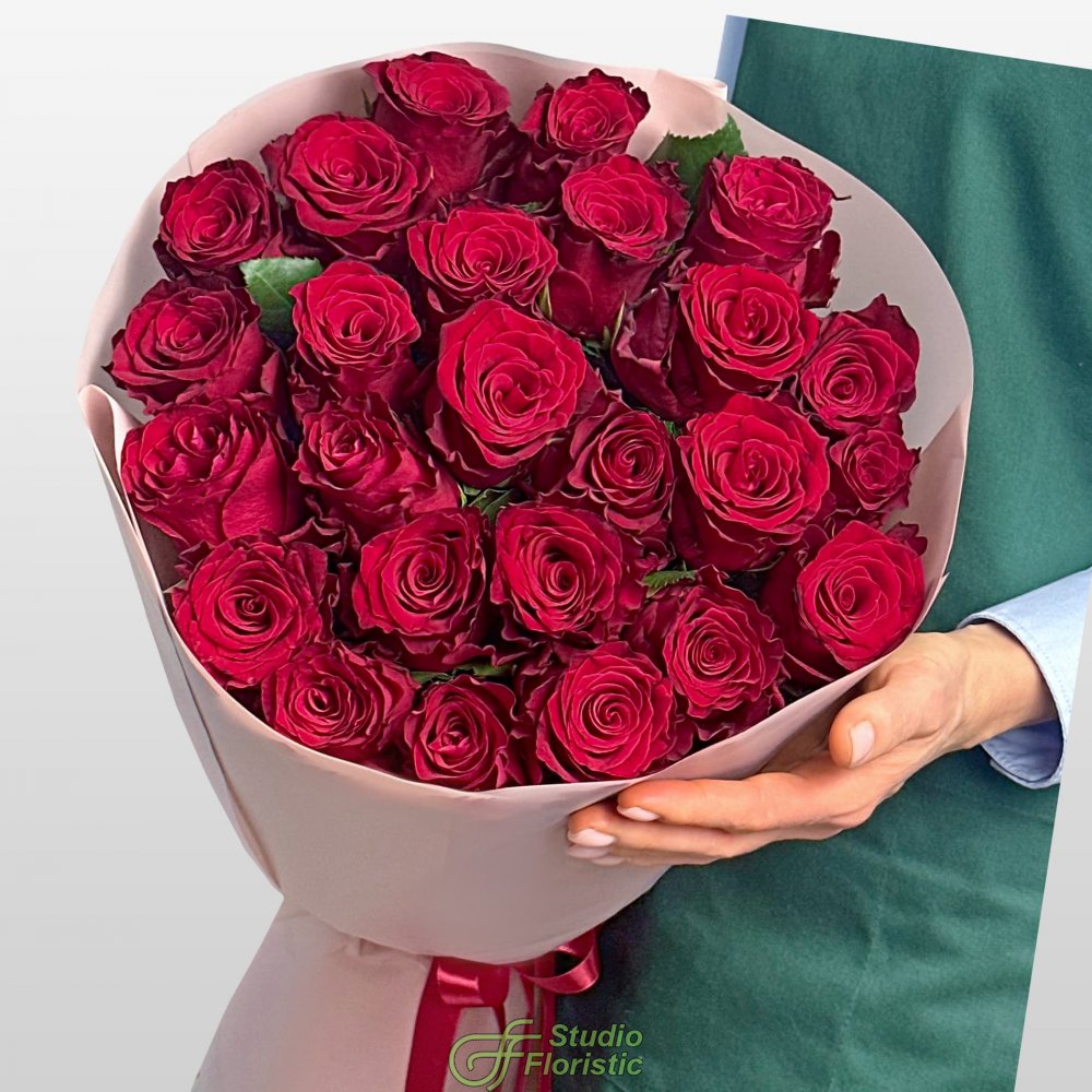 Букет из красных Роз 80 см 25 шт «Секрет Сердца» Букет из красных Роз 80 см 25 шт «Секрет Сердца»