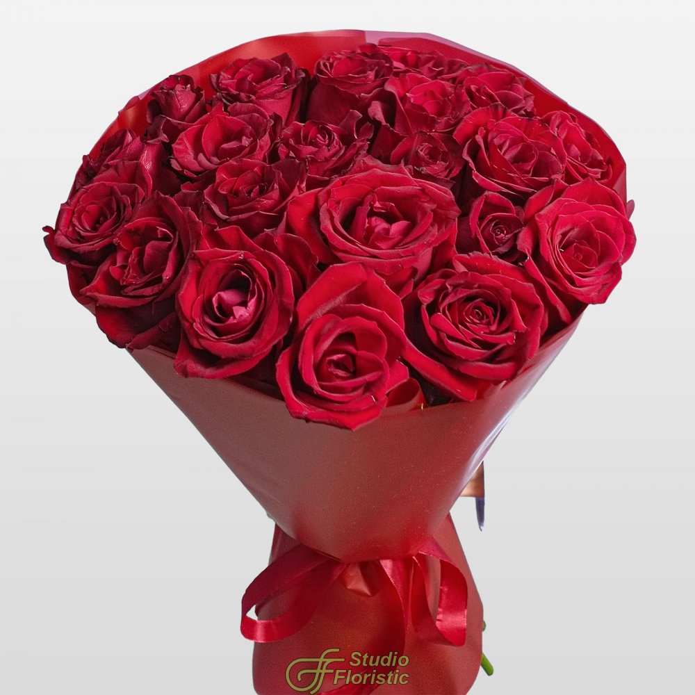Букет из красных Роз Кения 60 см 21 шт «Искушение» Букет из красных Роз Кения 60 см 21 шт «Искушение»