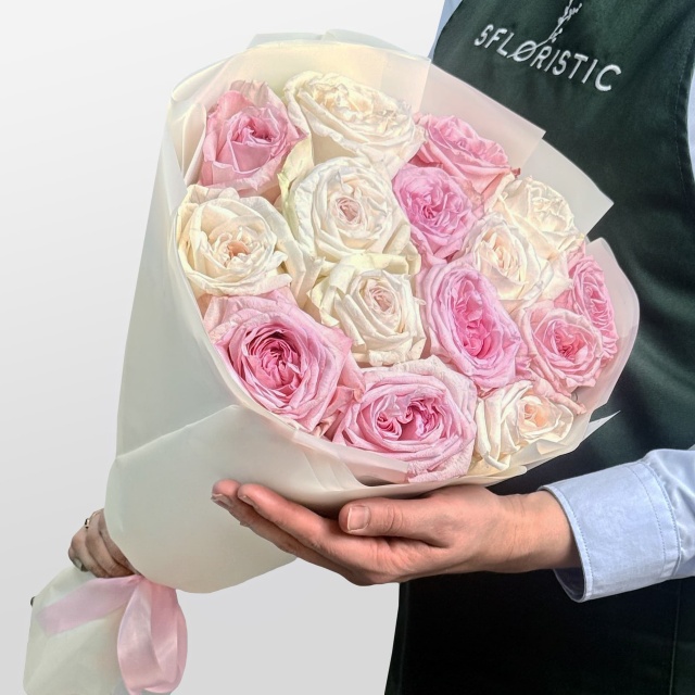 Букет из Пионовидных Роз 15 шт «Счастье вдвоем»