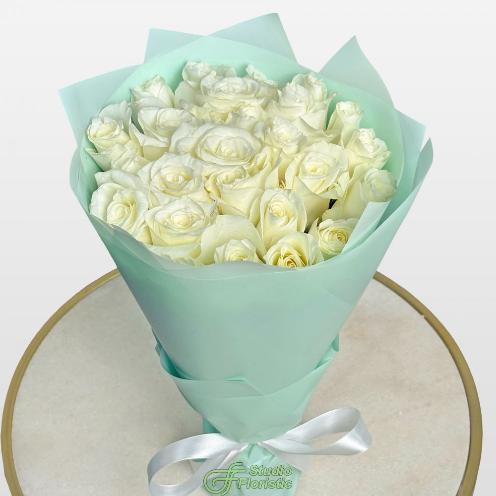 Букет из белых Роз Кения 40 см 25 шт «Айсберг» Букет из белых Роз Кения 40 см 25 шт «Айсберг»