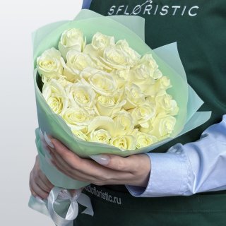 Букет из белых Роз Кения 40 см 25 шт «Айсберг»