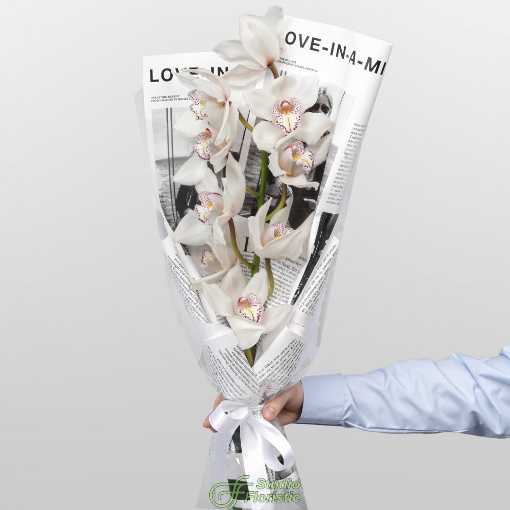 Букет из ветки Белой Орхидеи «Чистый Лист» Букет из ветки Белой Орхидеи «Чистый Лист»