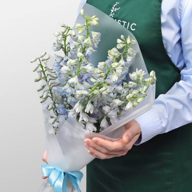 Букет из Дельфиниума 9 шт «Лазурная Нежность»